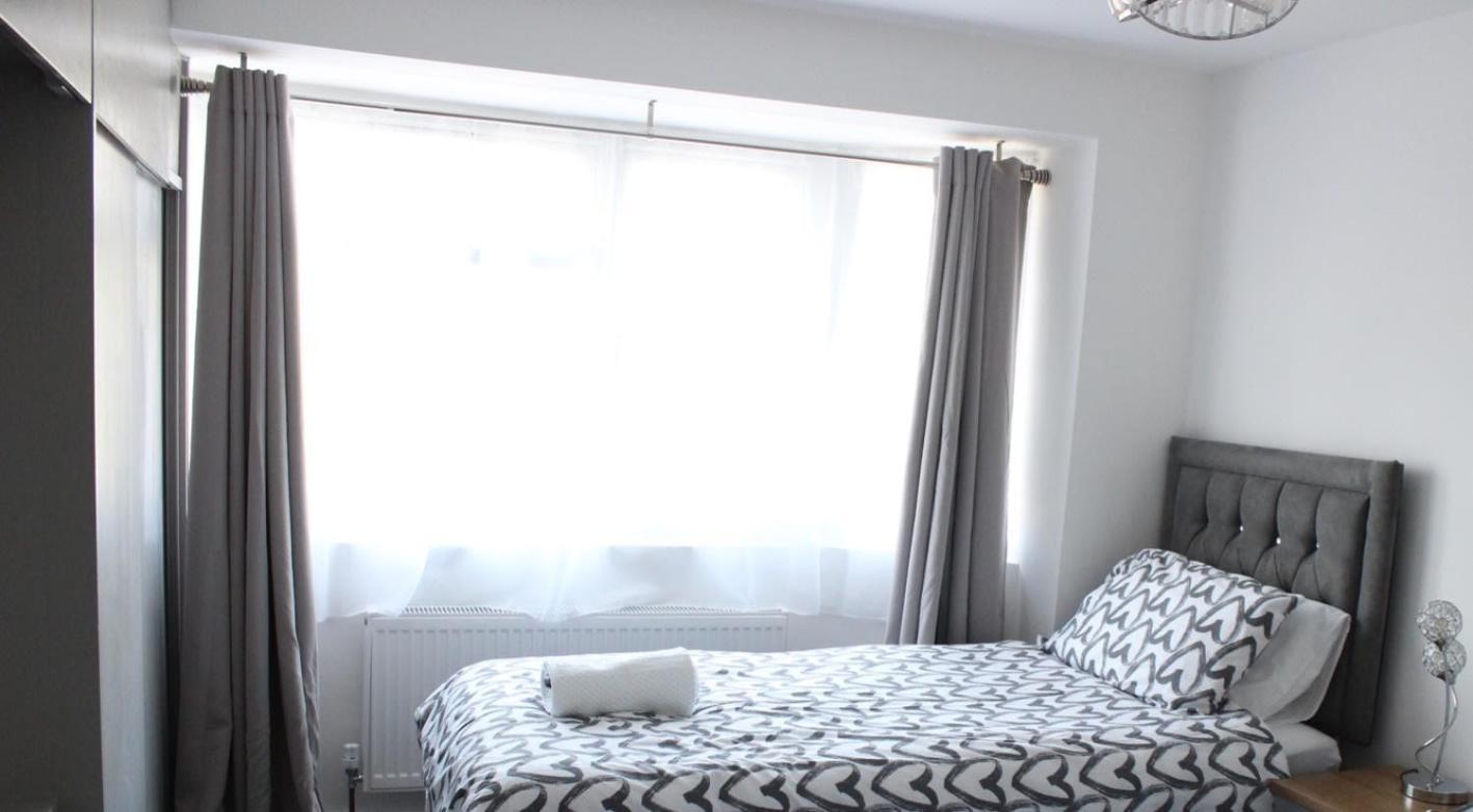 Exquisite And Modern 2 Bed Maisonette Harmondsworth Zewnętrze zdjęcie